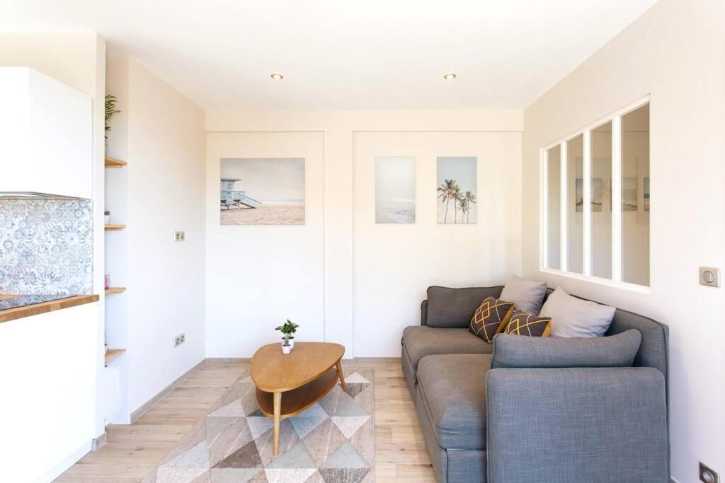 L36 Sea View Terrace 10min Walking To Sea/parking & Ac Appartement